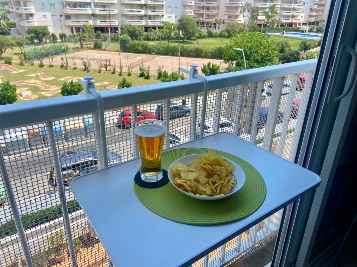 לה פינדה Loft Pineda Beach מראה חיצוני תמונה