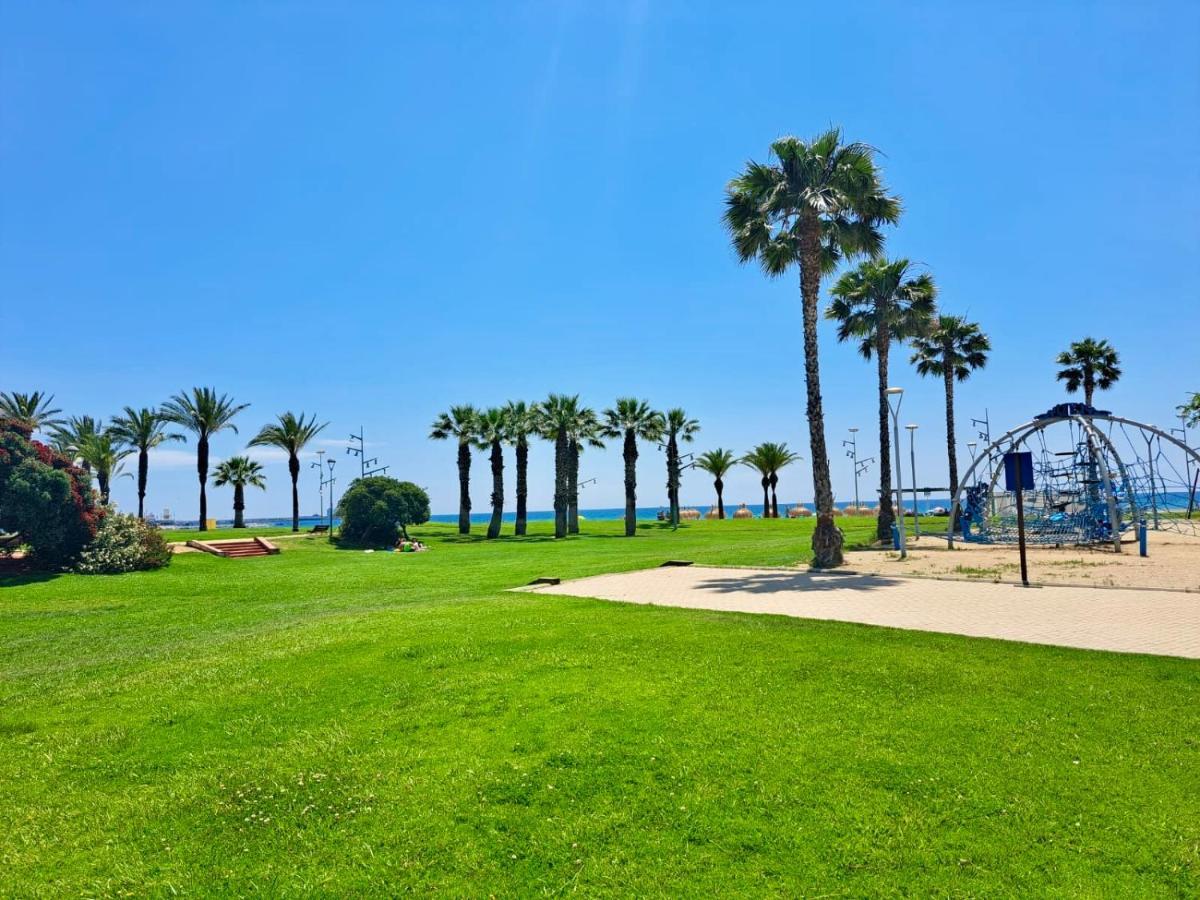 לה פינדה Loft Pineda Beach מראה חיצוני תמונה